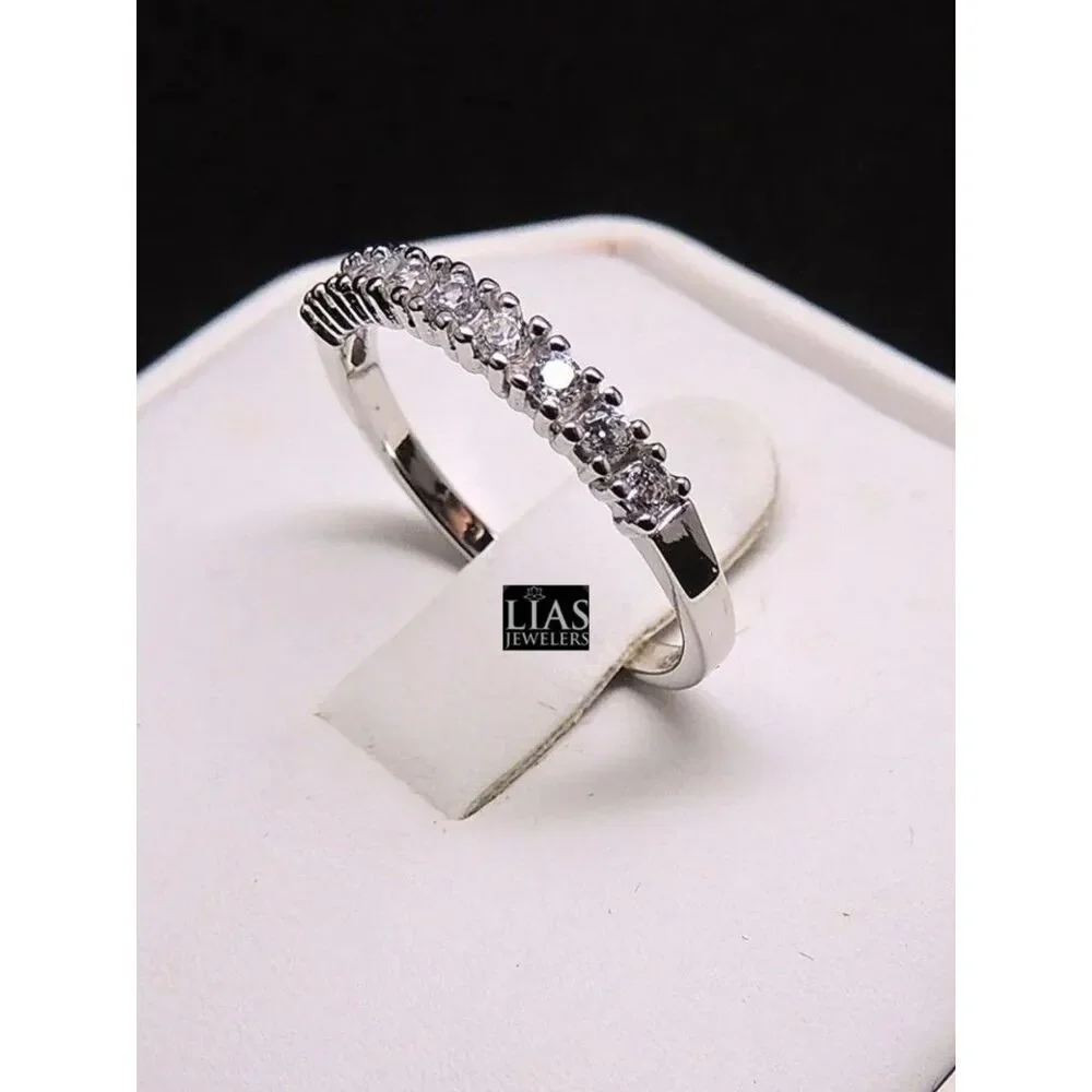 New 18k white gold engagement ring wedding band